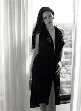 Monica bellucci très hot, sexy ! 8 Monica bellucci très hot, sexy ! 8