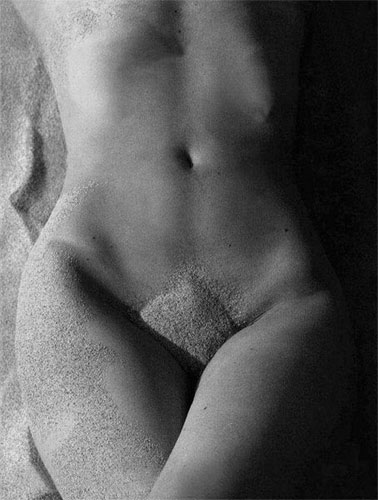 De très belles photos d'art de nu 58 bw ero De très belles photos de nu artistique feminin