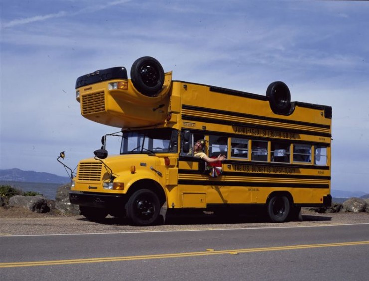 Images : Les Etats Unis réduisent le budget de l'éducation, donc les bus sont compressés ! 5 05 buss 82197 Images : Les Etats Unis réduisent le budget de léducation, donc les bus sont compressés !