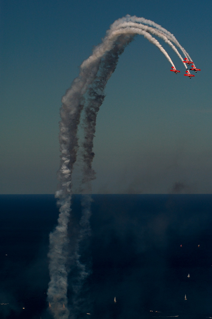 08212005_airwater1