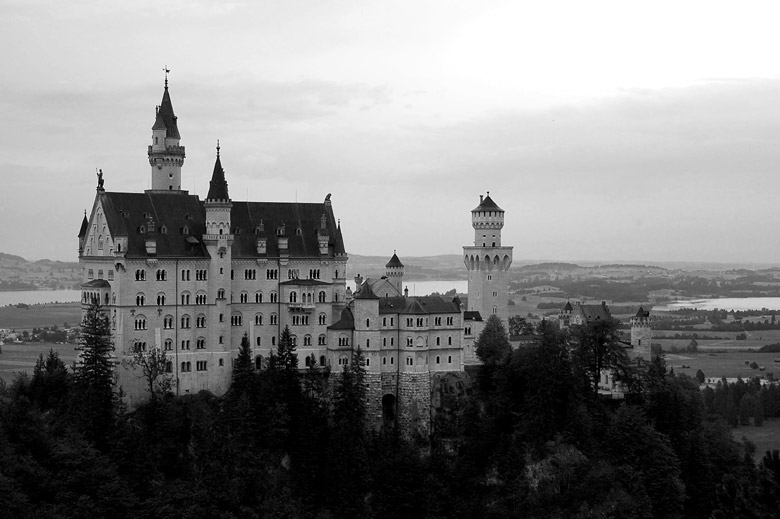 20050915022000_madludwig780